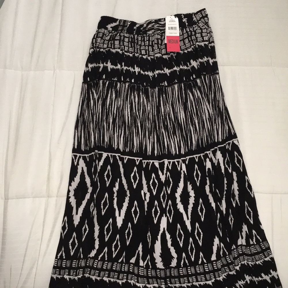 Women’s long maxi skirt NWT